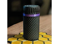 Knurled Soda Bottle Cap Container