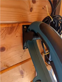 Makita DUR 181 Wall Holder
