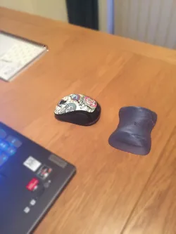 Wrist rest