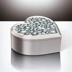 Multicolor Decorative Heart Box with Tight-fitting Lid