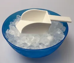 Small ice scoop