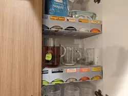 Tea Shelf Dispenser