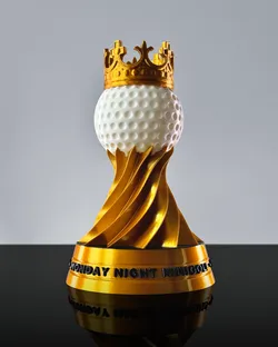 Golf trophy with crown - Bambu AMS multicolor, add your own text!