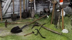 Old Tools Pack set Game-Ready PBR Models