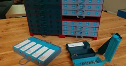 Small Screw Box