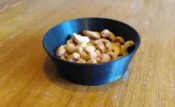 Simple small bowl
