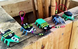 BugBot - Small Robot with Vibration Motor