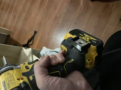 Magnetic bit/screw holder