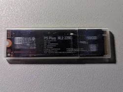 Case for M.2 SSD (size: 2280)