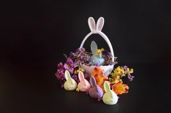 Spring's Fluffy Frolic (Easter bunny - vase mode)