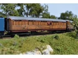 OO Gauge Gresley full brake coach sides