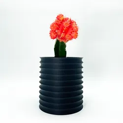 Ribbed Plant Pot
