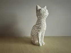 Voronoi Cat Statue