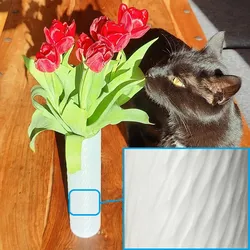 Set of Vases with wavy pattern