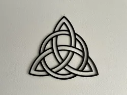 Triquetra Decoration