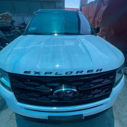 Ford Explorer - Lettering "EXPLORER".