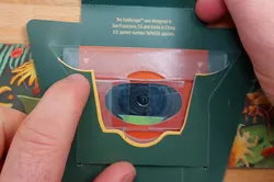 Enlargement adapter for glass slide (microscopy)