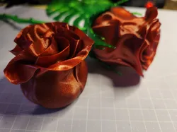 Deformable Roses for thorny stem with nice leaves