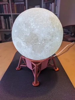Lunar lander base for Moon Lamp