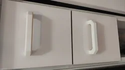 Polygonal drawer handle