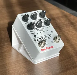 Red Panda Guitar Pedal Stand