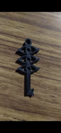 Black Clover - Eye of the Midnight Sun's logo / Logo de l'Oeuil maléfique du crépuscule