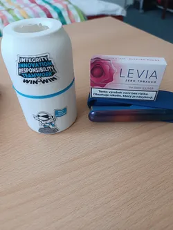 IQOS heetelník/ HEETS container