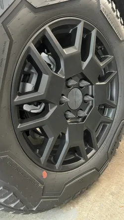 Cybertruck Lug nut cover spike