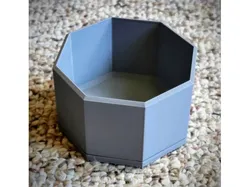 Octogon Planter (~81mm x 81mm x 51mm)