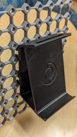 Steam Deck Mount for Multiboard Wall REMIX