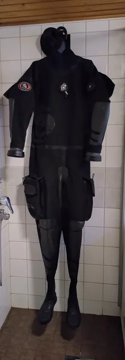 Dry suit hook