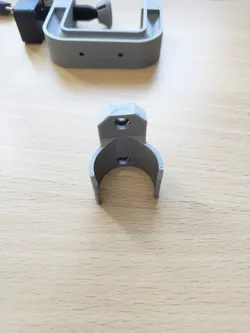 Parametric Universal Screw Clamp Crutch holder