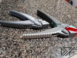 Print in Place Parallel Pliers + Multi Material Version