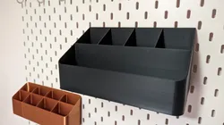 Skadis slanted 5 sectioned container
