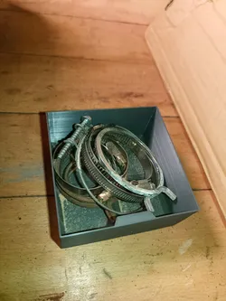 2x2 box on grid (50mm)