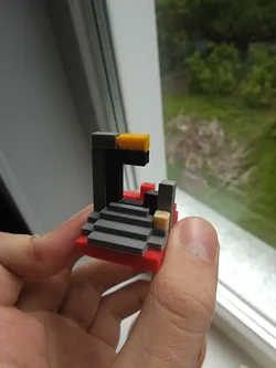 Minecraft Ruined portal diorama