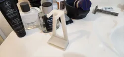 DE Safety Razor Stand with Blade Slot