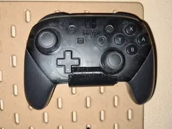 Switch Pro Controller Holder