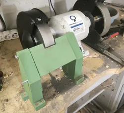 Sharpening platform for woodturners