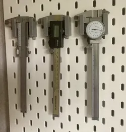 Skadis Calliper Holder Remix