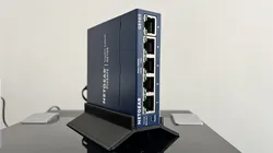 NETGEAR GS105 stand