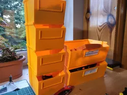 Stackable box with nametag