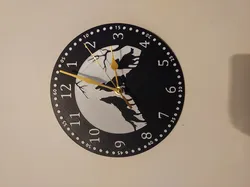 3 Wolves Howling to the Moon Clock