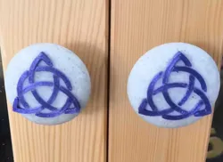 Multicolor Triquetra Drawer knob to use with M4 bolt