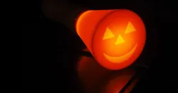 Jack-O-Lantern flashlight diffuser