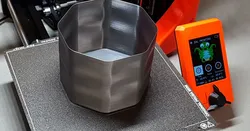 Mini garbage bin for 3D printing waste (vase and normal mode)