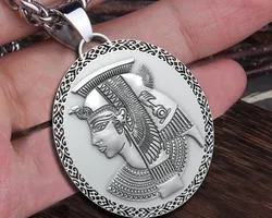 Ancient Cleopatra Queen Pendant 3D Print Model in Pendants 450718