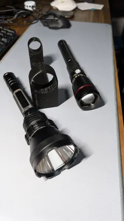 Torch wall mount