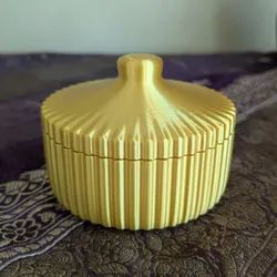 Container with lid
