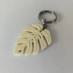 Monstera keychain